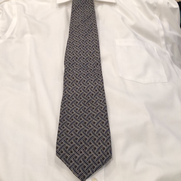 NWOT Ass’t ties. Gray, black, and white. Olive, cream,and blue. Fathers Day gift - Picture 4 of 6